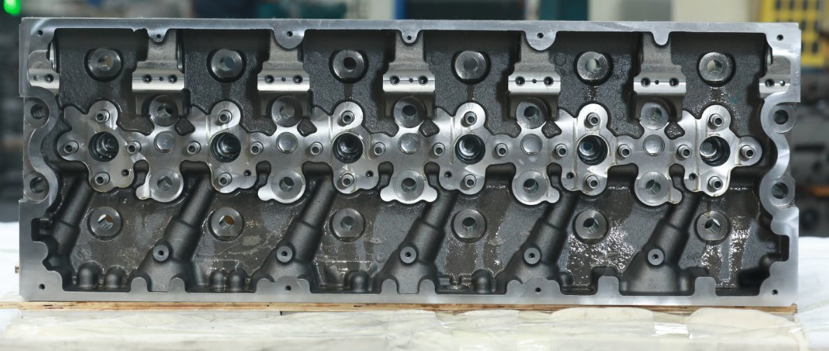 Головка блока цилиндров Cummins ISX15 5658302