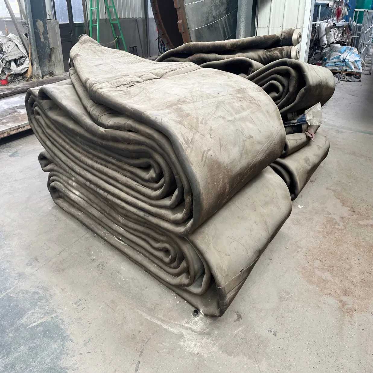 Ship Launching Airbag ISO 14409 Certified for Shipyard and Repair Yard Use