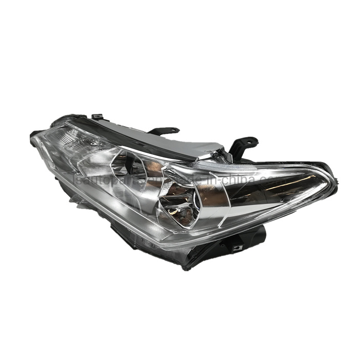 Фара головного света Toyota Corolla Fielder/Axio 2016-2019