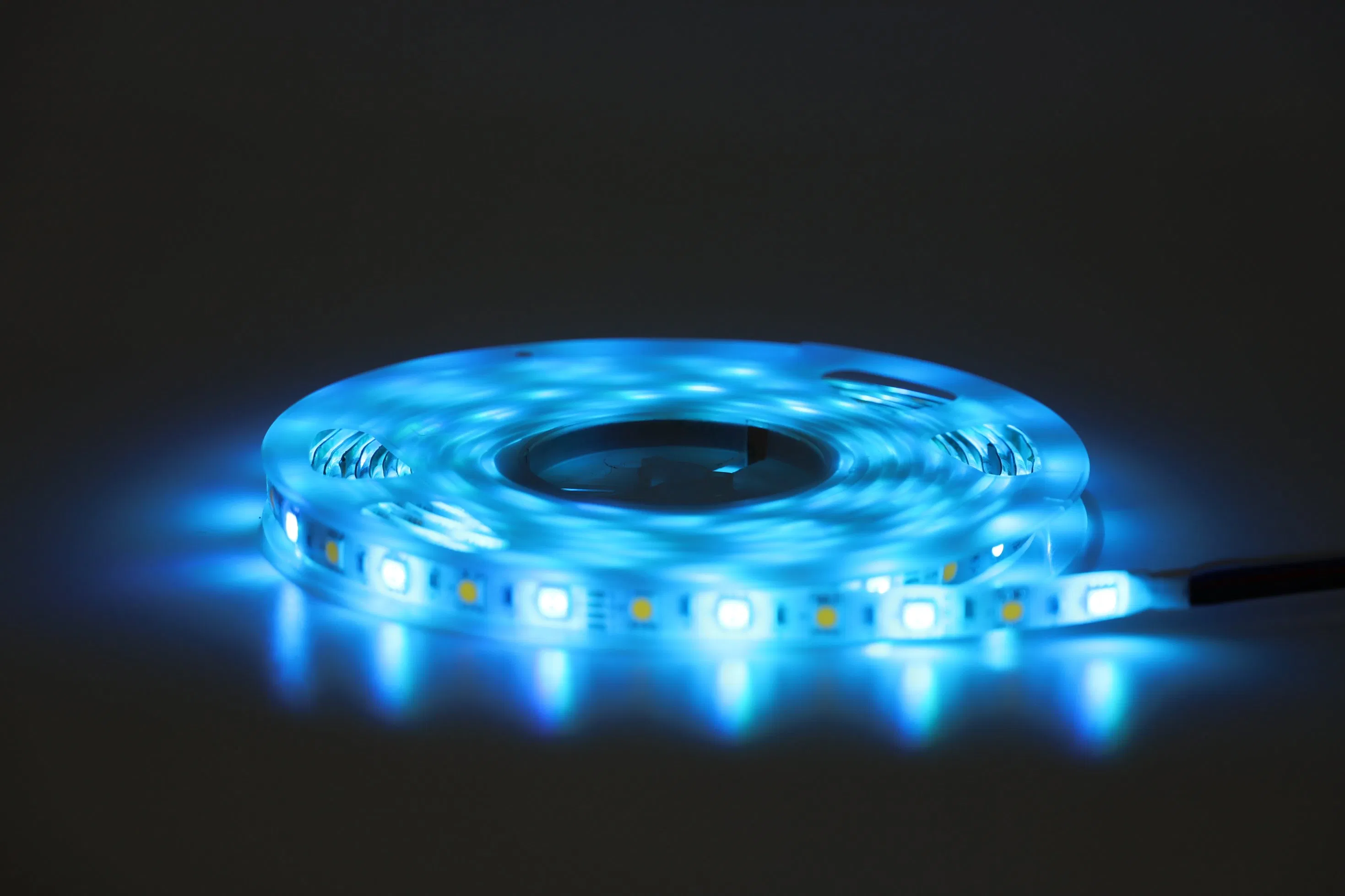 Светодиодная лента RGBW 5050 5м для авто и декора