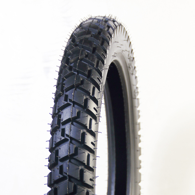 Шина мотоциклетная 110/90-16 3.00-18 из натурального каучука