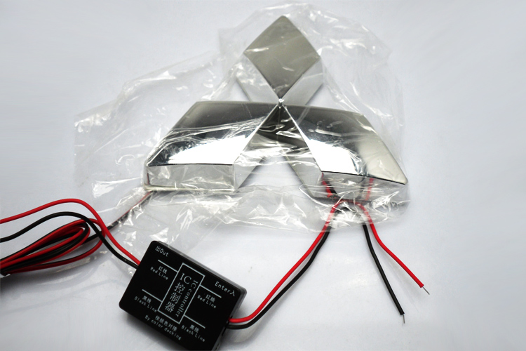 Светодиодная эмблема Mitsubishi Lancer 4D 2010