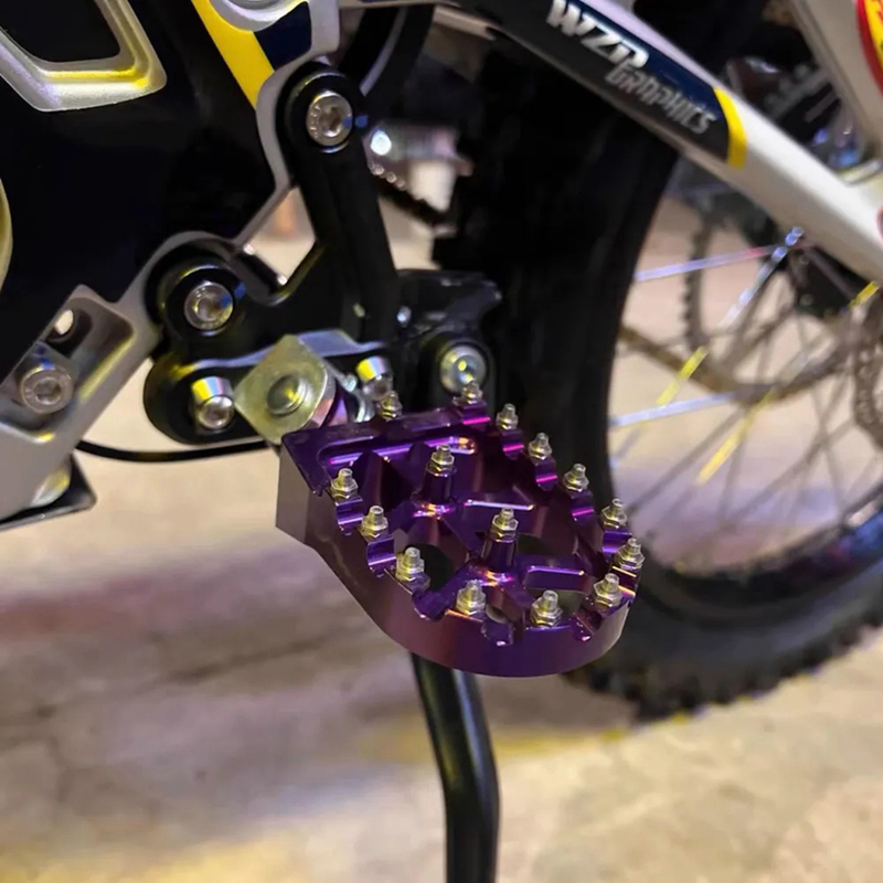 Педали подножки для мотоцикла Kawasaki Z125 из алюминиевого сплава