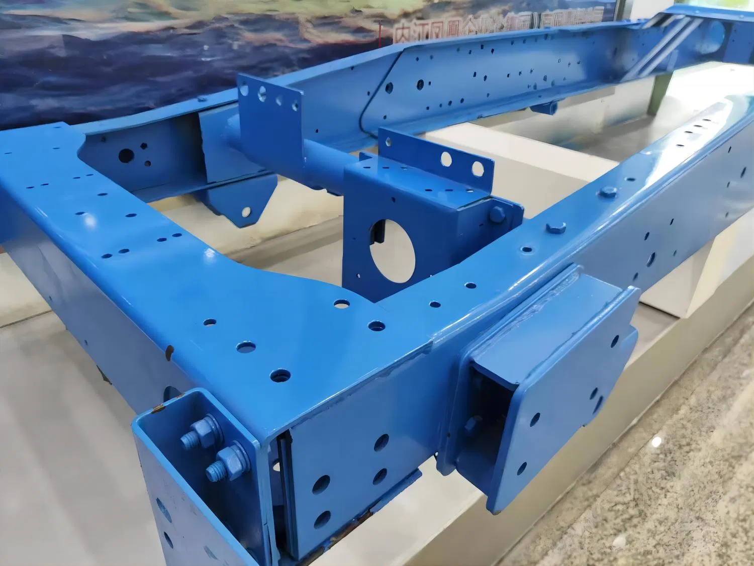 Durable Commercial Vehicle Chassis Framework with SGS and Ts16949 Certification