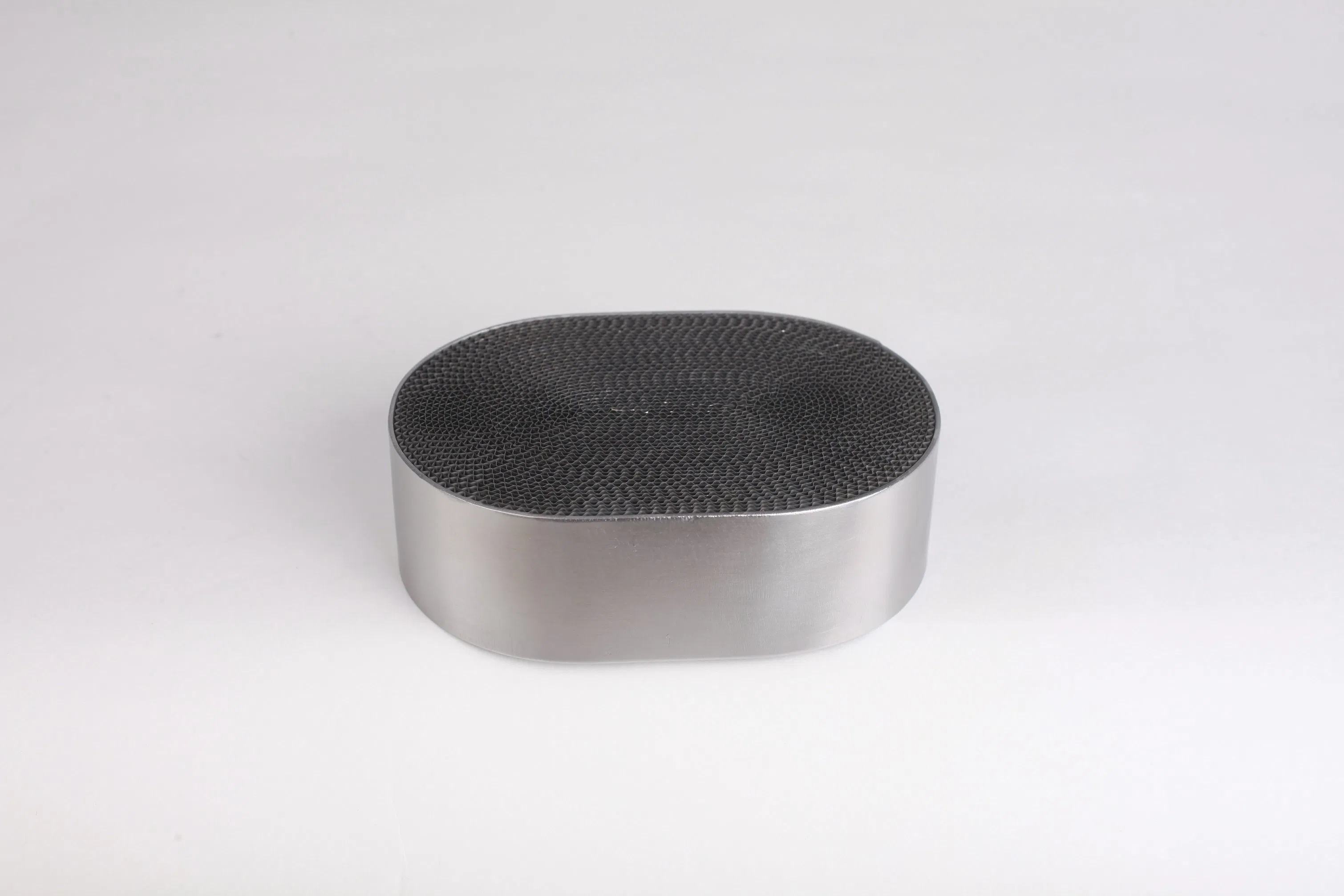 Металлический катализатор для выхлопных систем