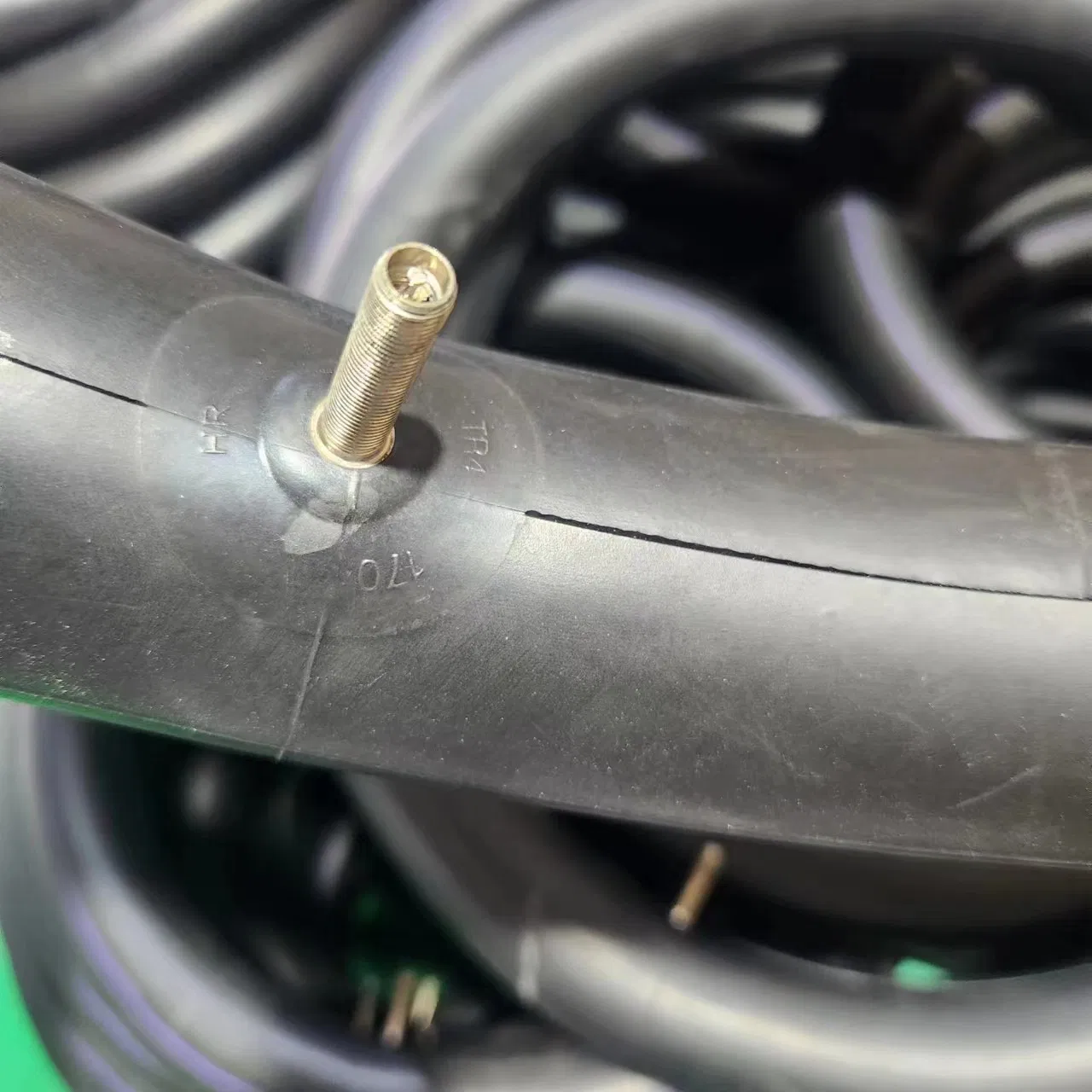 Камера для мотоцикла 2.75/3.00-17