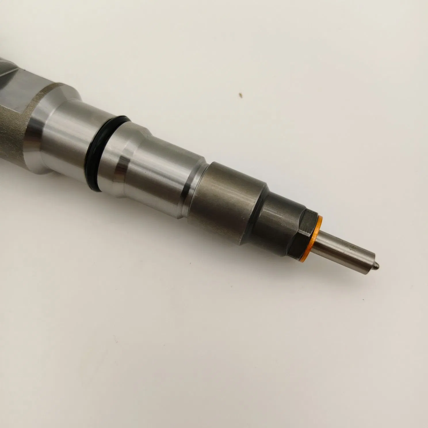 China Manufacture Hight-Quality Fuel Injectors Nozzle 0445120153 0445110193 0445110217 0445110437 0445110468 Injector Nozzle