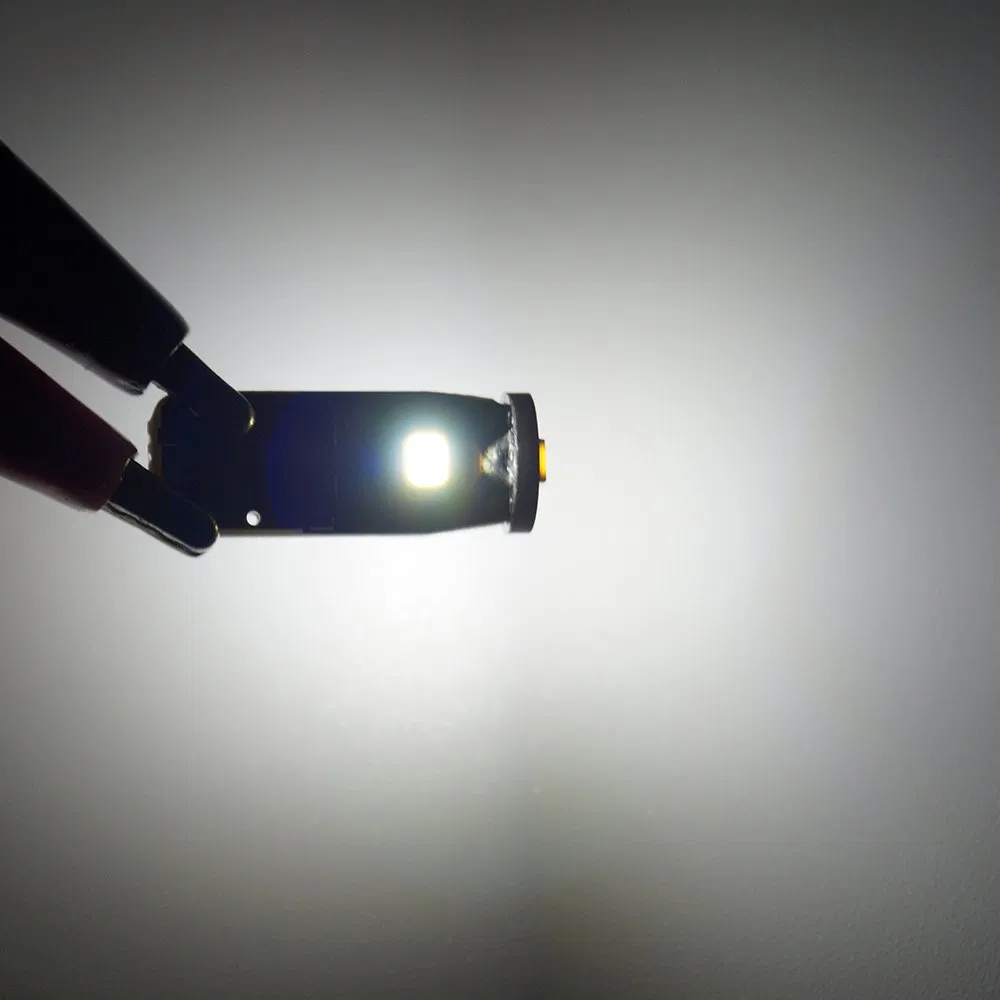 Светодиодная лампа T10 Wedge для авто