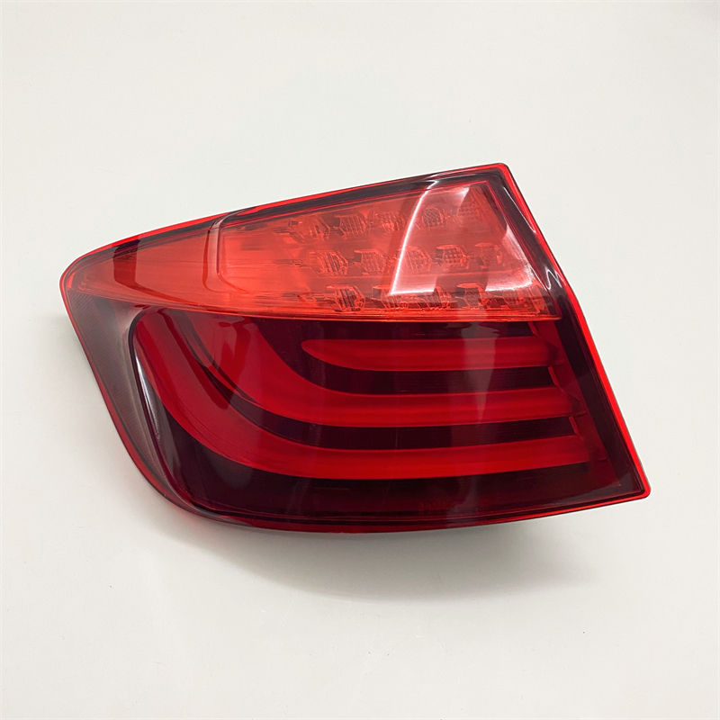 Stzt 63217203229 Auto Parts Rear Lamp Car Rear Tail Lamp 63217203229 6321 7203229 for B MW 5 Series F18 F10