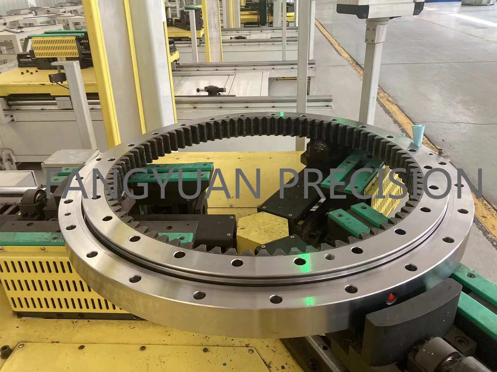 Precision Slewing Ring Bearings Designed for Heavy-Duty Applications