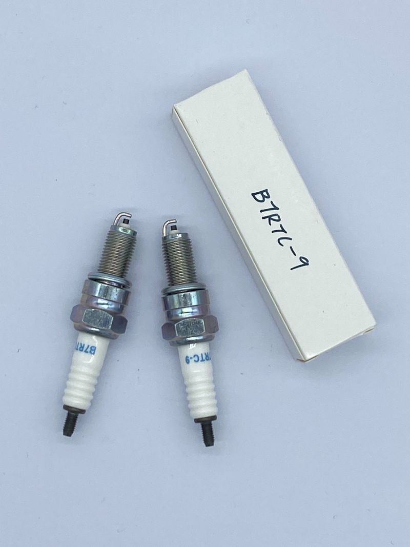 Свеча зажигания CPR7EA-9 для мотоцикла B7RTC-9