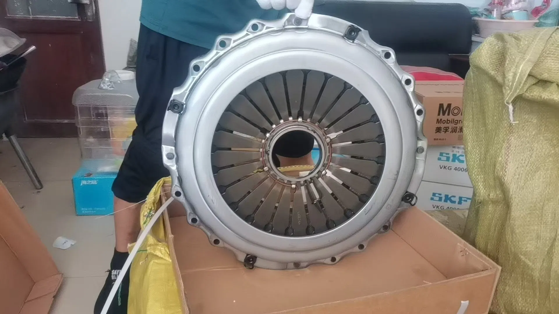 Ведомый диск сцепления DZ91189160032 для грузовиков