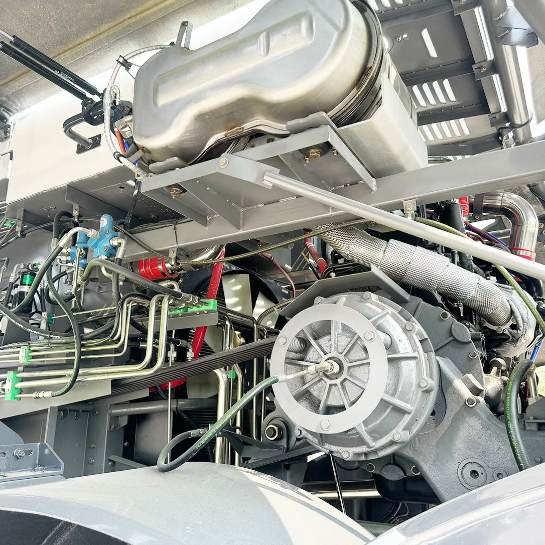 Самоходный кормоуборочный комбайн 9QS-4500T с системой Beidou