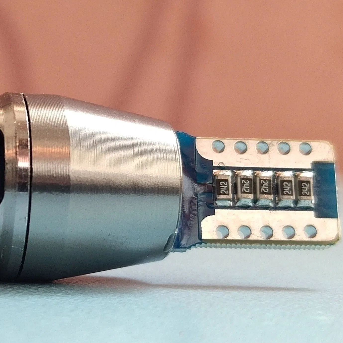 Светодиодная лампа T10 5W/6W для авто, 2 шт.