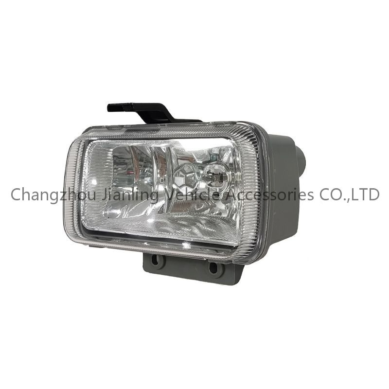 Противотуманная фара для Isuzu 700p (2020-2022)