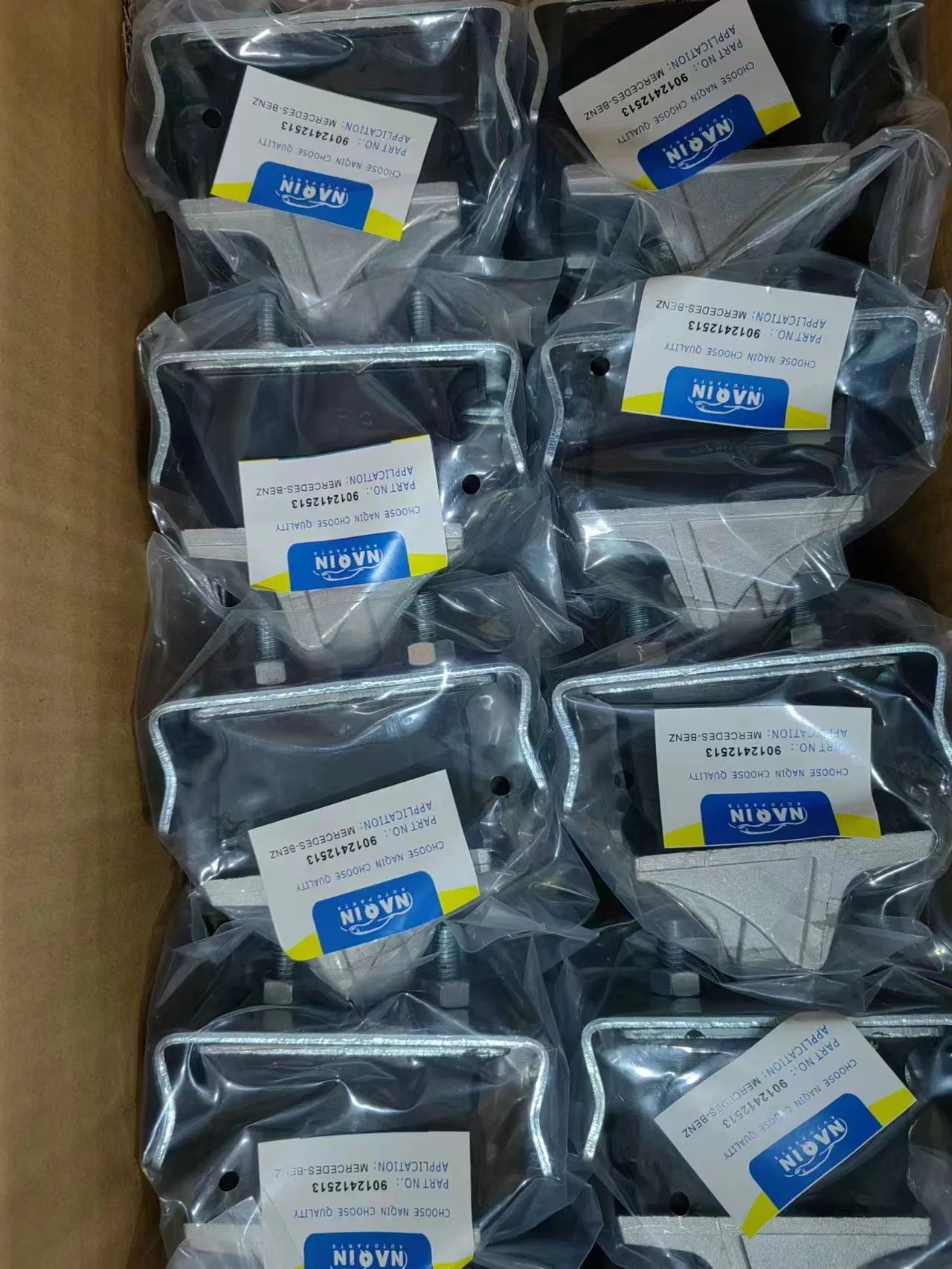 Made in China Price Naqin Auto Car Parts Suspension Bushing for Toyota Hilux Hiace Landcruiser Hyundai Nissan Suzuki Mitsubishi Canter Fuso Mercedes Benz Sprin