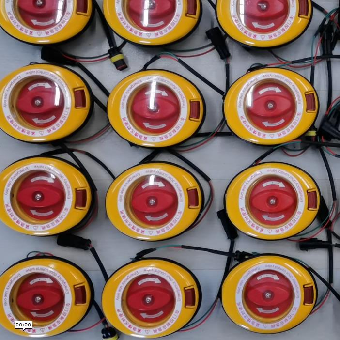 Аварийный клапан открытия дверей автобуса DB