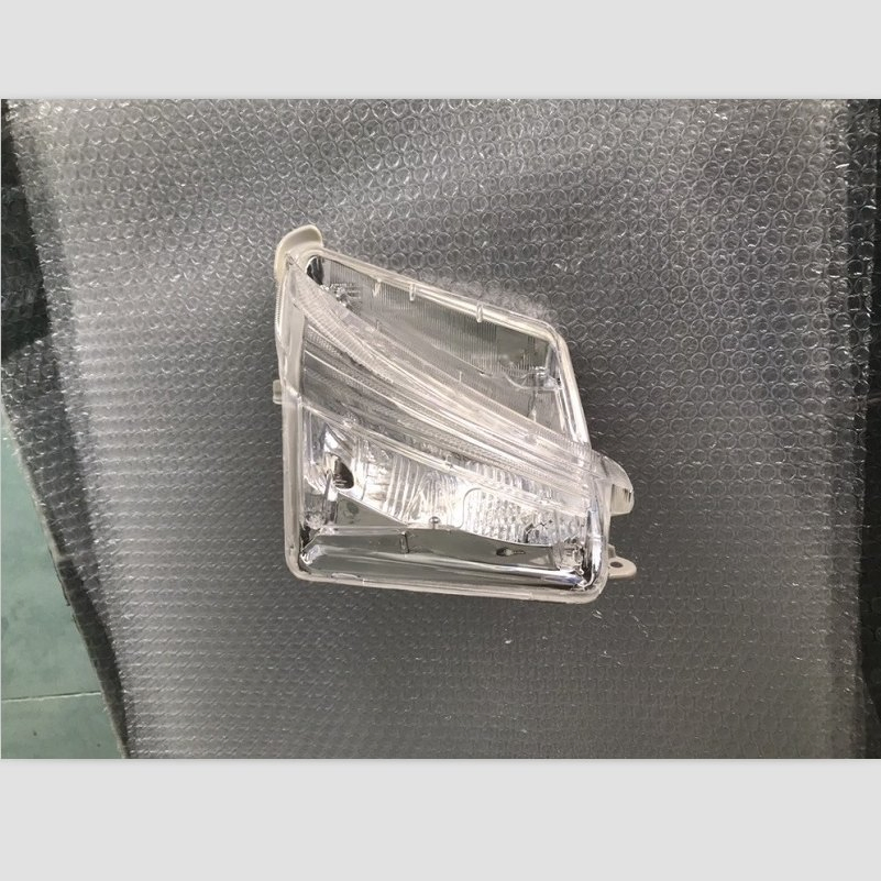 Передний поворотник для Toyota Avalon 2016-2018