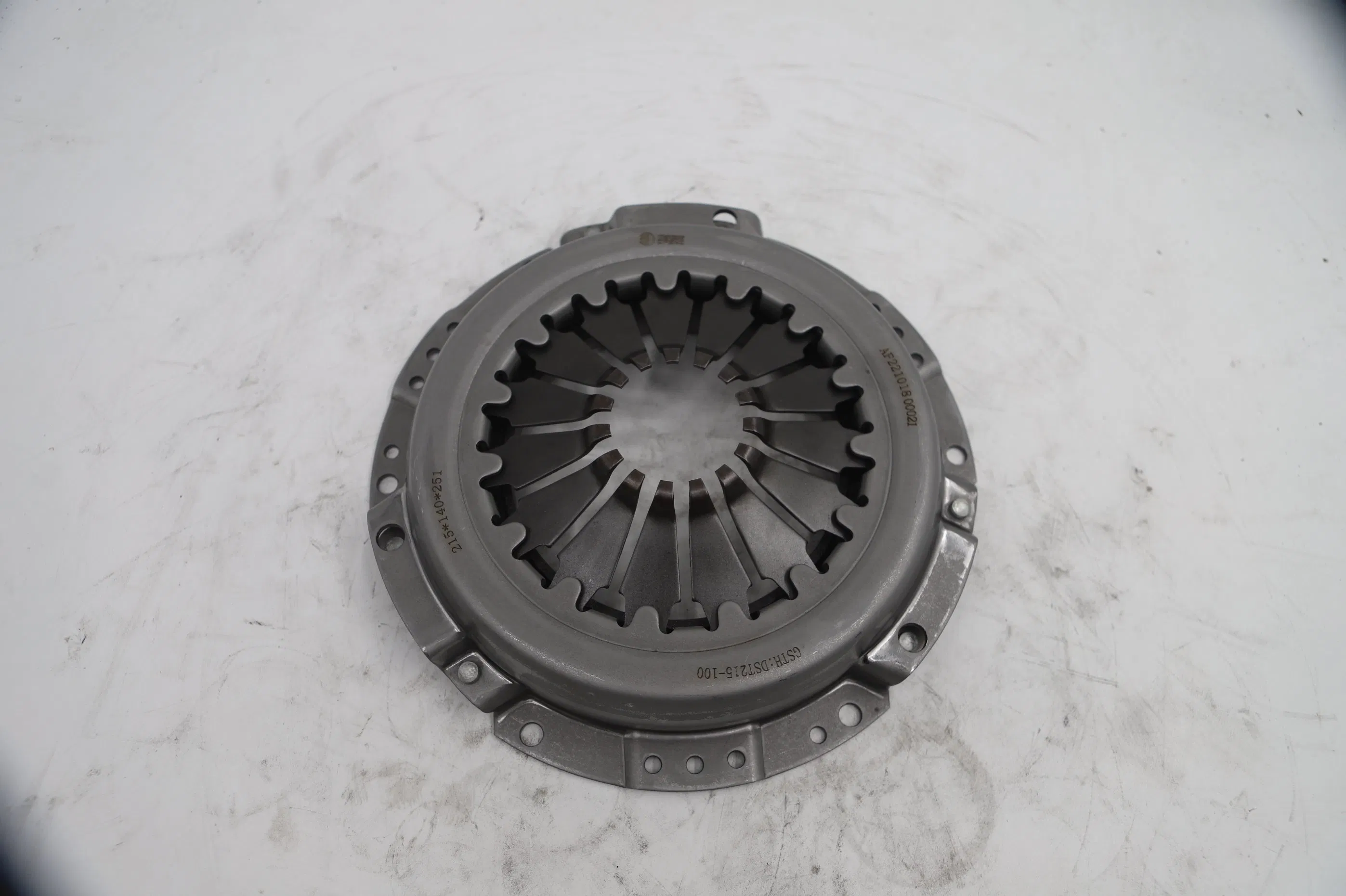 Dst215-100 Heavy Truck Clutch Cover Replacement Kit