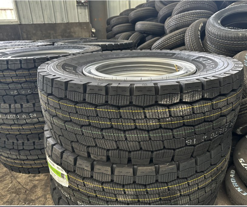 DOT/ECE/EU-Label Factory Wholesale All Steel Radial Heavy Duty Dump Truck TBR Bus Trailer Tyre, OTR, Passenger Car Tire, Light Truck Tire, 315/80r22.5 22pr