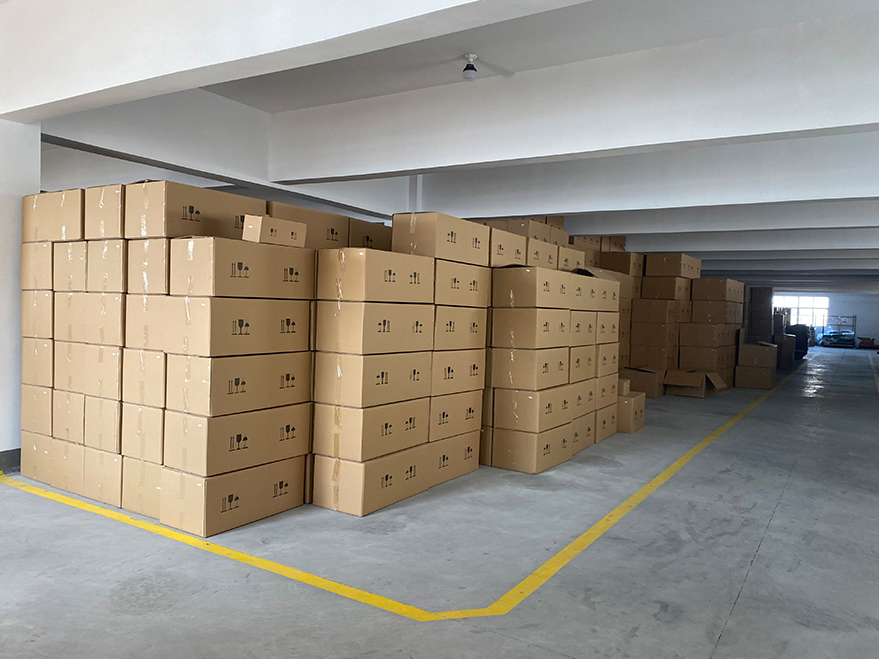 High-Quality Body Kit Front Bumper for KIA Cadenza 2016