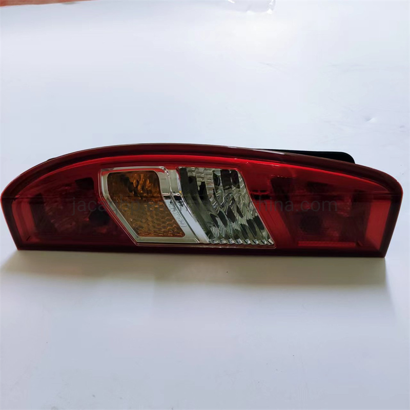Auto Parts Excellent Quality 12V Rear Tail Lamp Light Taillight OE C00000004 for Saic Maxus V80