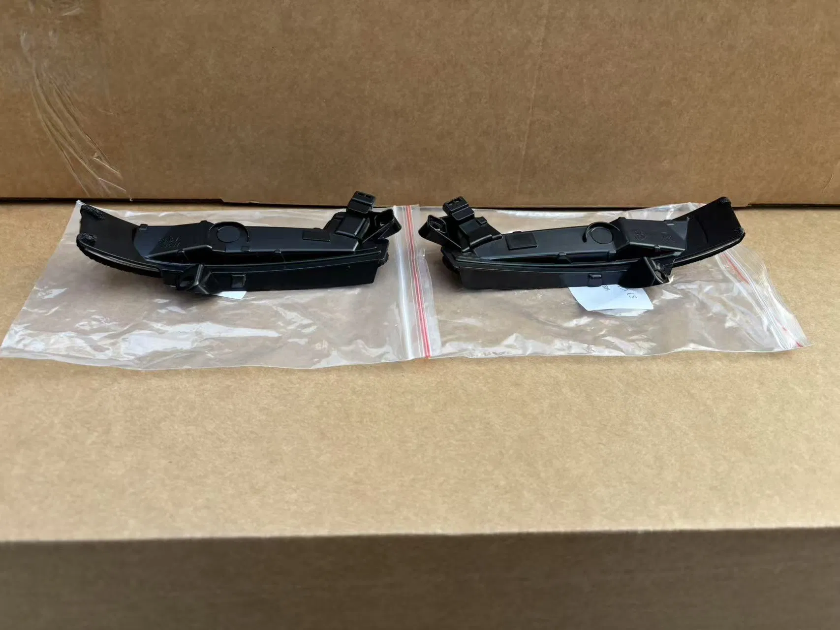 Поворотник в зеркало для Ford Mondeo 2013 (USA версия)