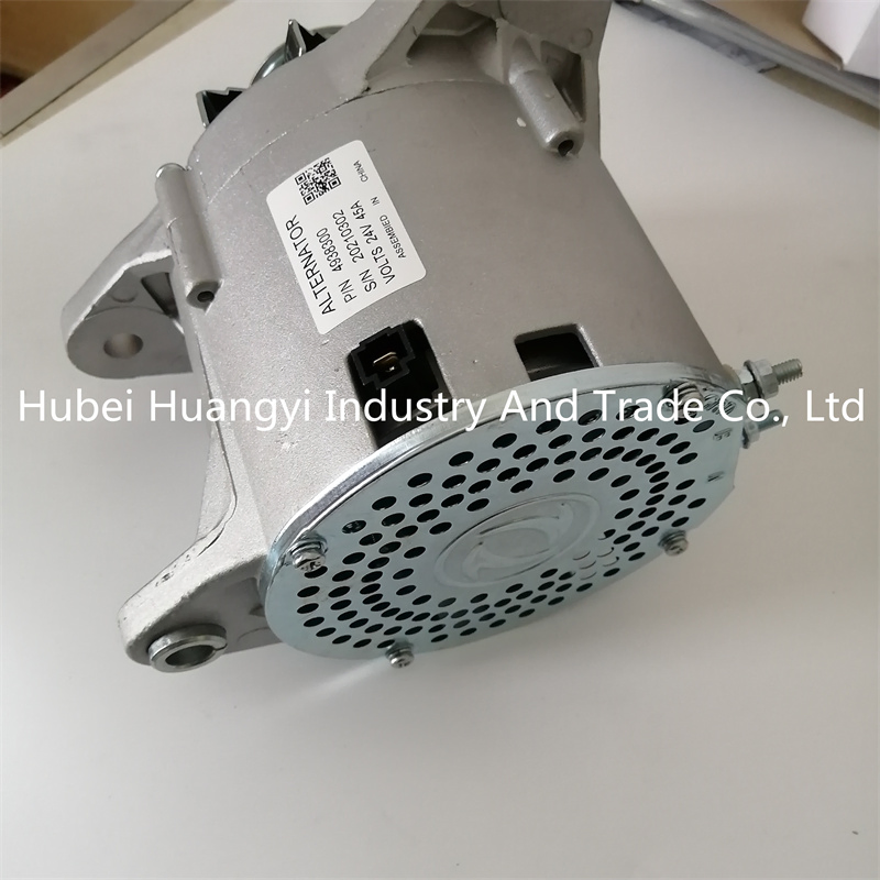 Генератор 4938300 28V 45A для Cummins 4BT 6BT