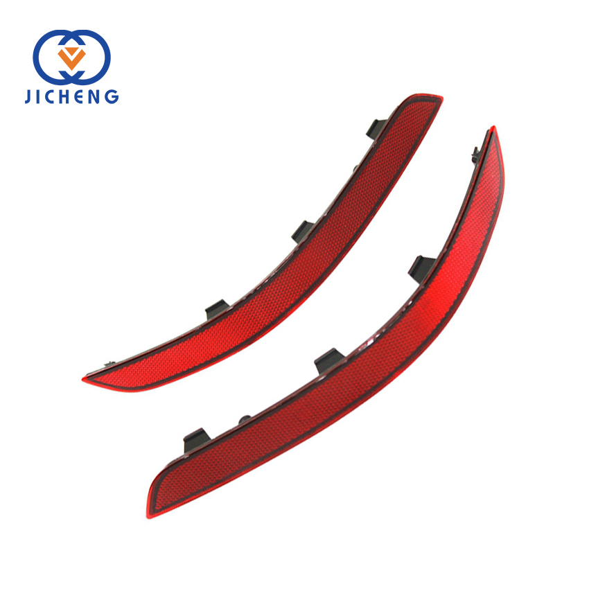 Правый задний габарит бампера для Mercedes W204 X204 GLK300 GLK260