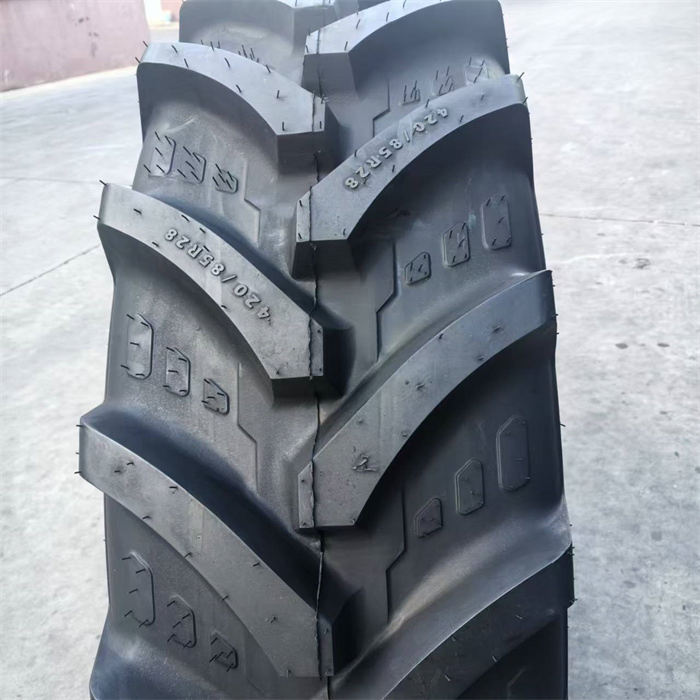 Hot Sale 420/85r28 16.9r28 R-1W Radial Agricultural Tire