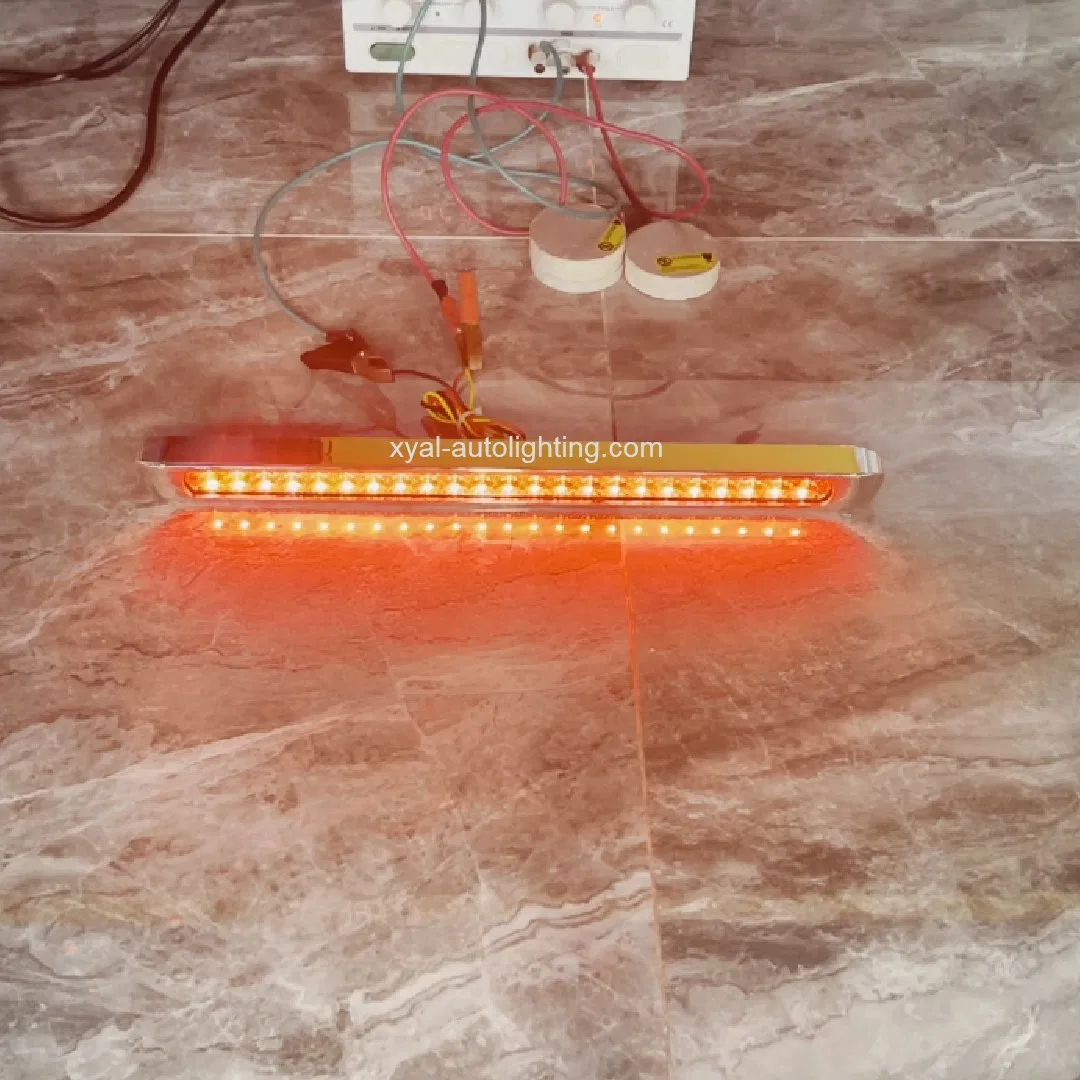 Светодиодная лампа для прицепа 19LED с сигналом стробоскопа