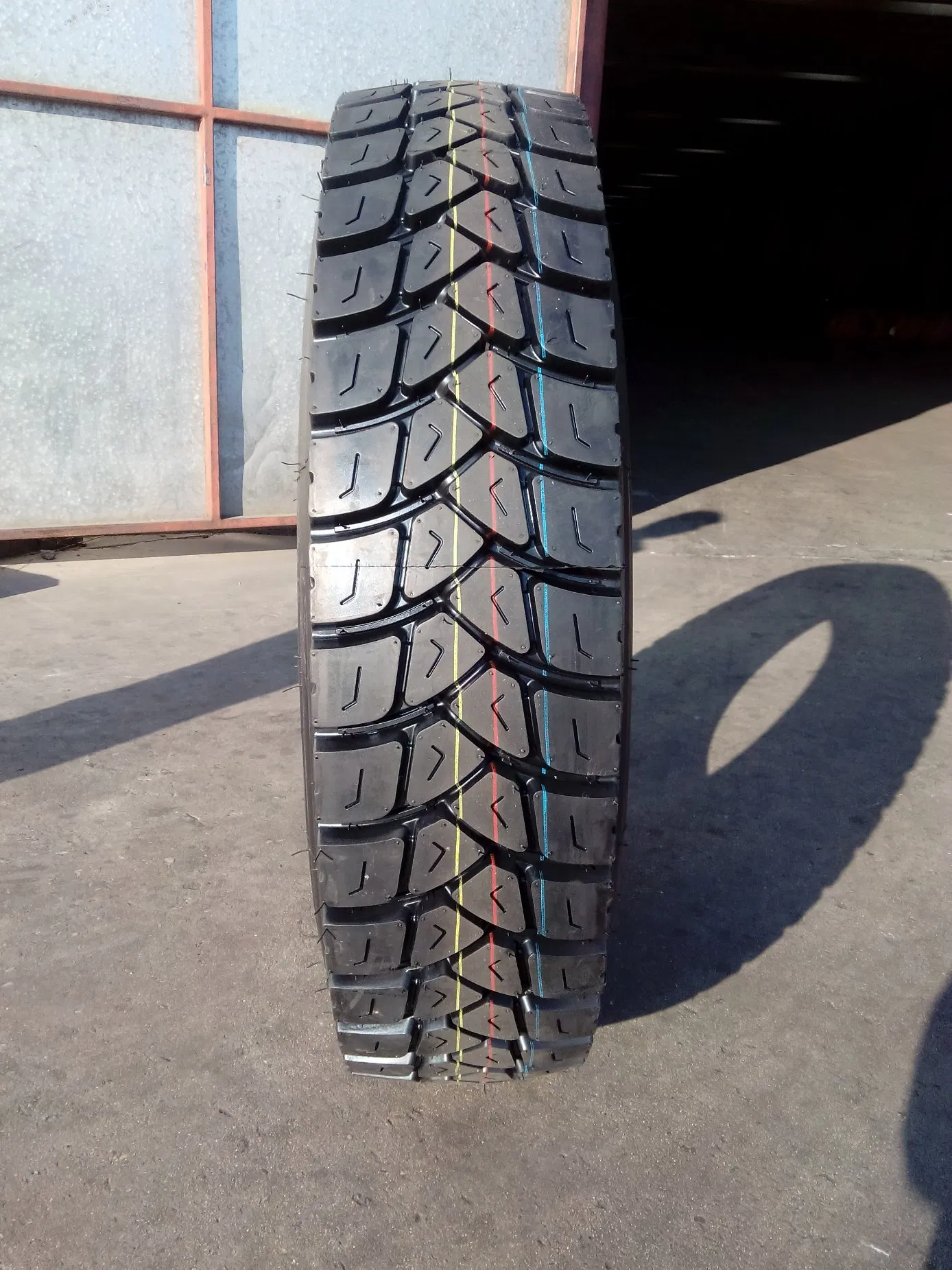 Truck Tire Weight 1000-20 1000r20 Heavy Truck Tyre