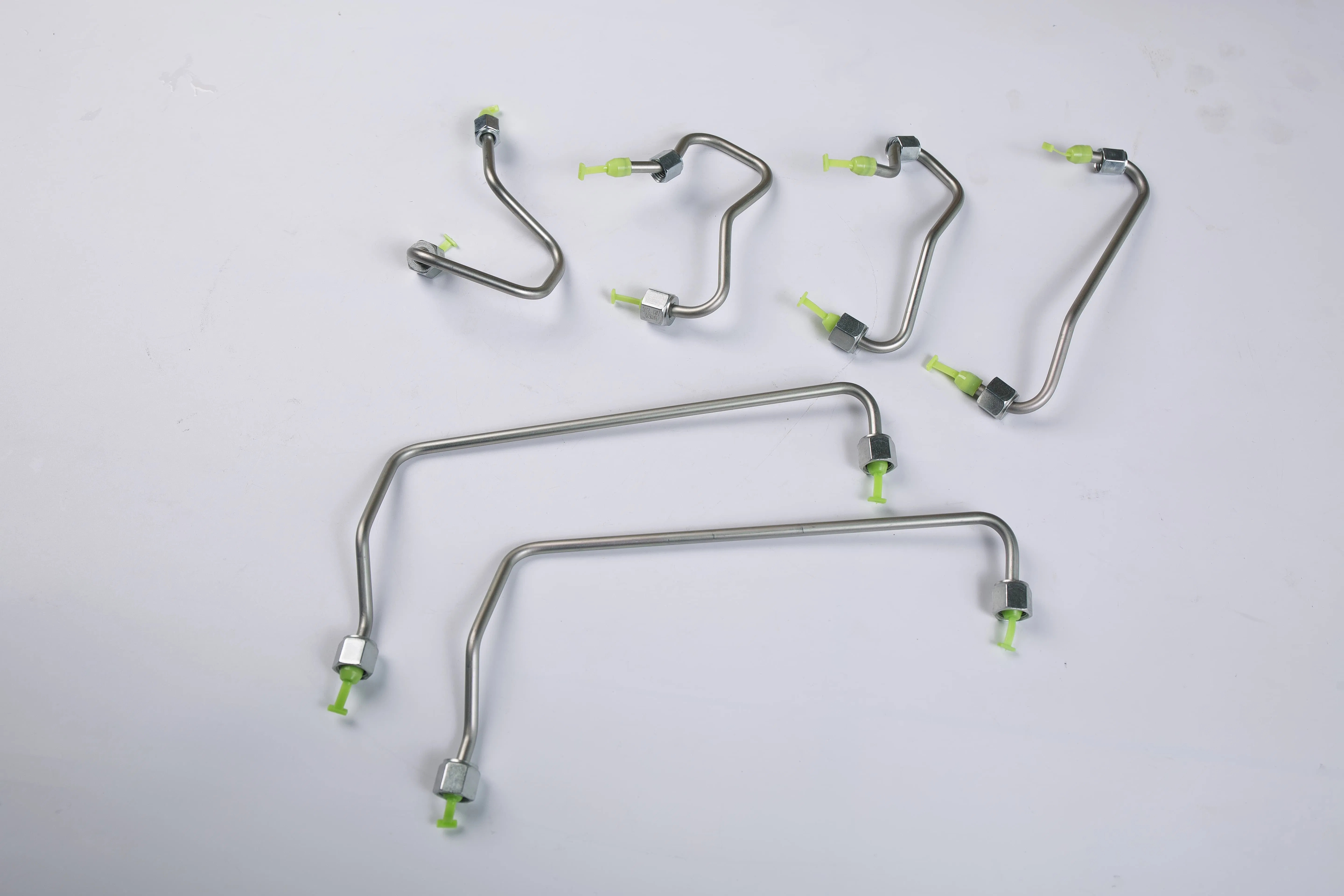 High-Qualityhigh-Pressure Fuel Pipe for Engine Sinotruck Spare Part Reliable Operation