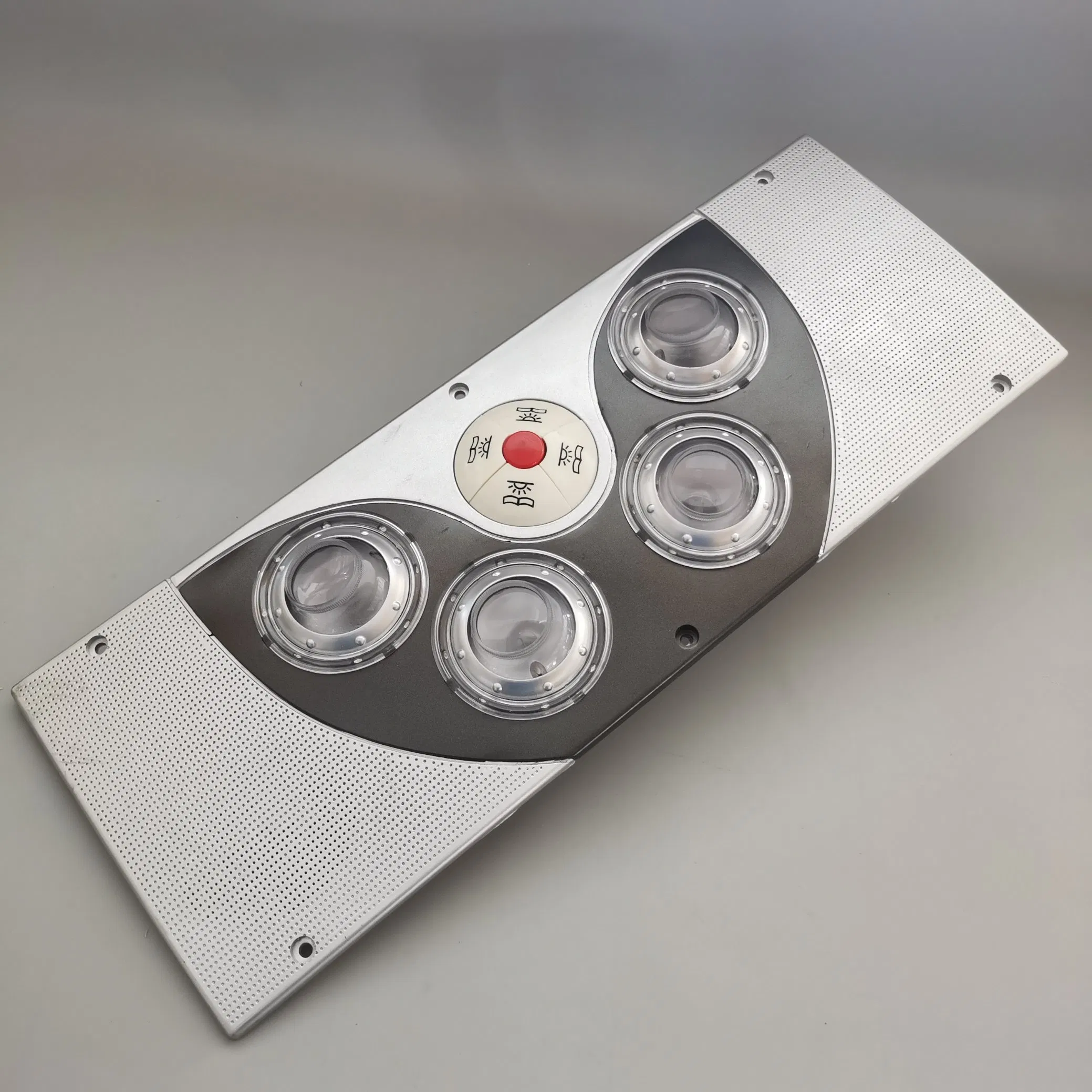 Светильник для салона автобуса с полкой и вентиляцией