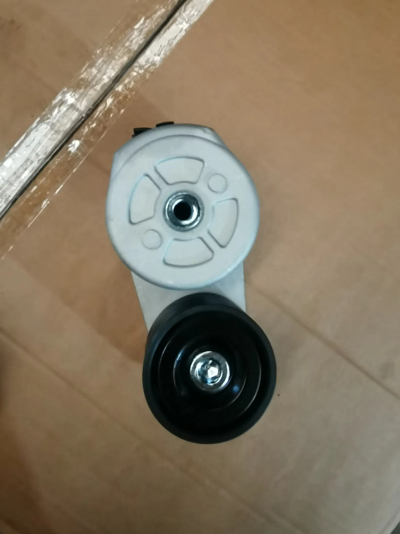 Ролик натяжителя ремня двигателя L3EL1-1002450 для грузовиков