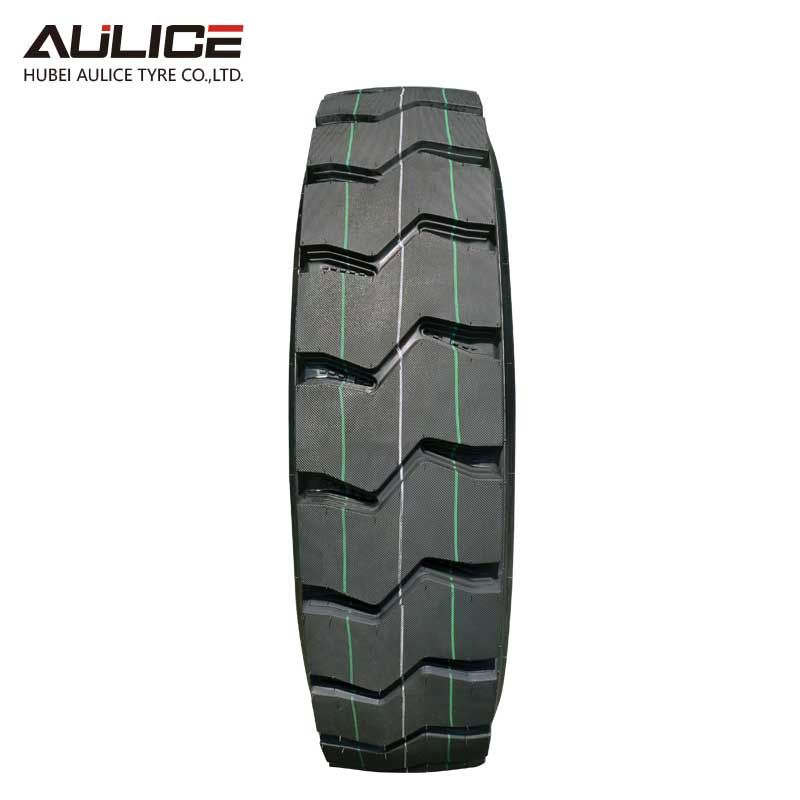 Wholesale Tires China Factory Direct Sell 10.00R20 11.00R20 12.00R20 Truck Tire Excellent Performance Truck Tyres with Inner Tube truck tyre