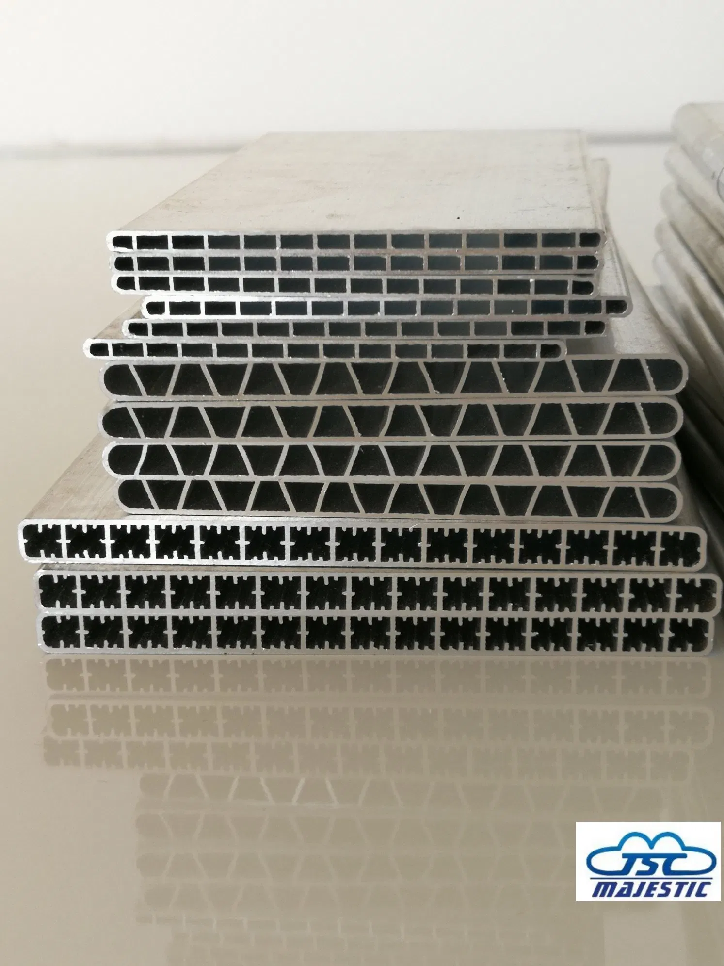 Трубка для радиатора интеркулера и маслоохладителя