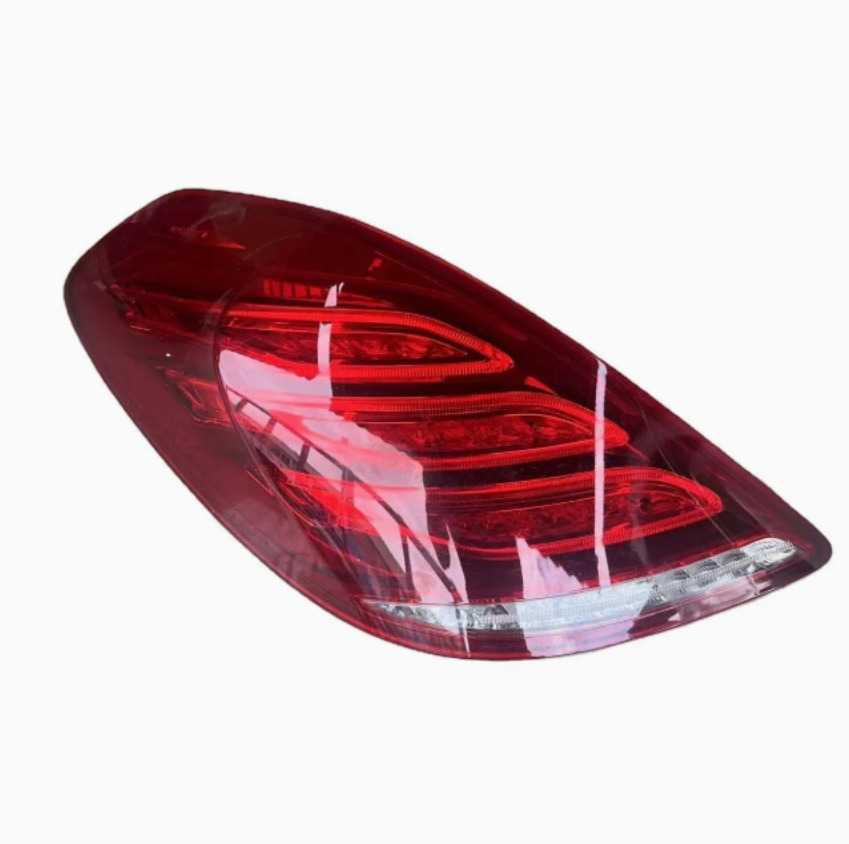 Auto Parts Car Light Taillight Rearlight Assembly for Ford/Honda/Mercedes Benz/BMW/Toyota/Chevy/Dodge/Audi/Volkswagen