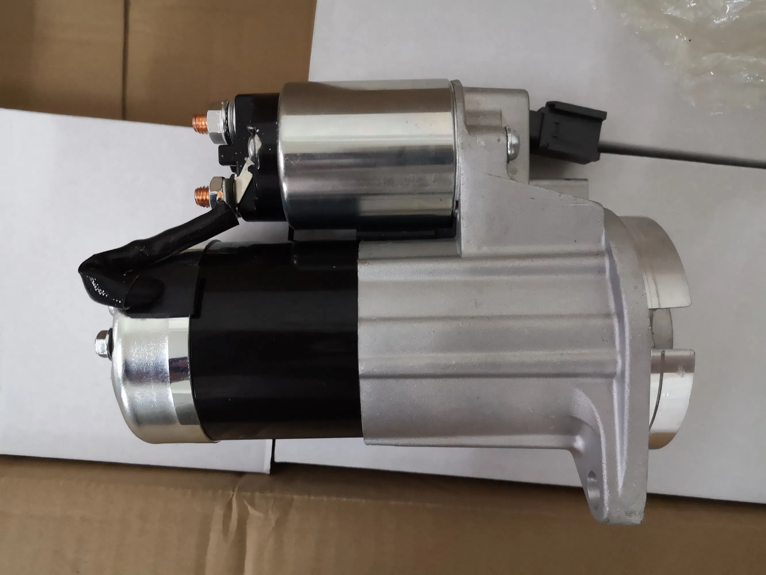 Стартер 12V 1.2кВт 9т для погрузчика Nissan K15 K21 K25