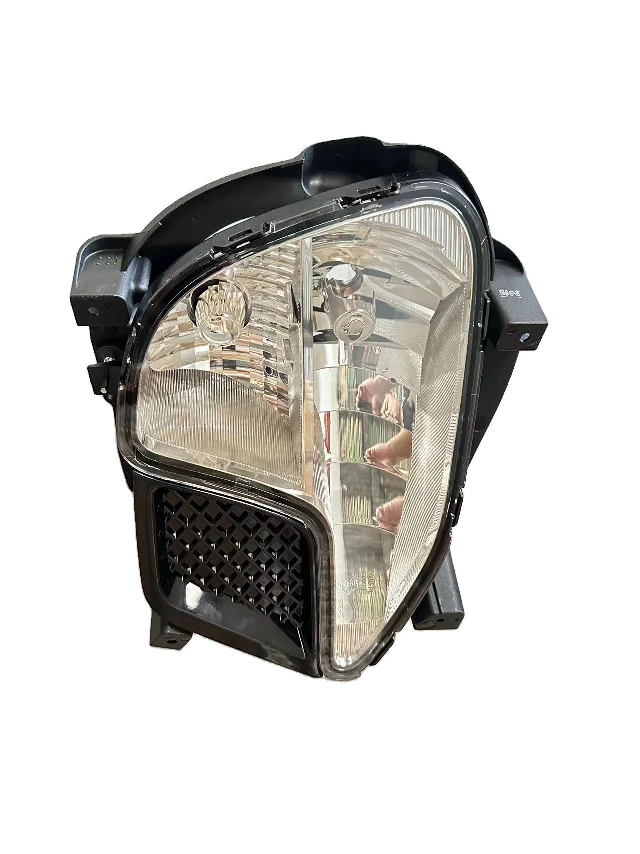 Противотуманная фара Ssangyong левая передняя