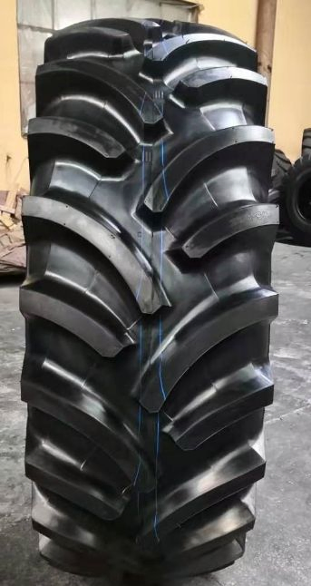 Passenger Car Tire Truck Tyre OTR Agr Wholesale Chinese Factory Summer Winter Tire All Tire Sizes