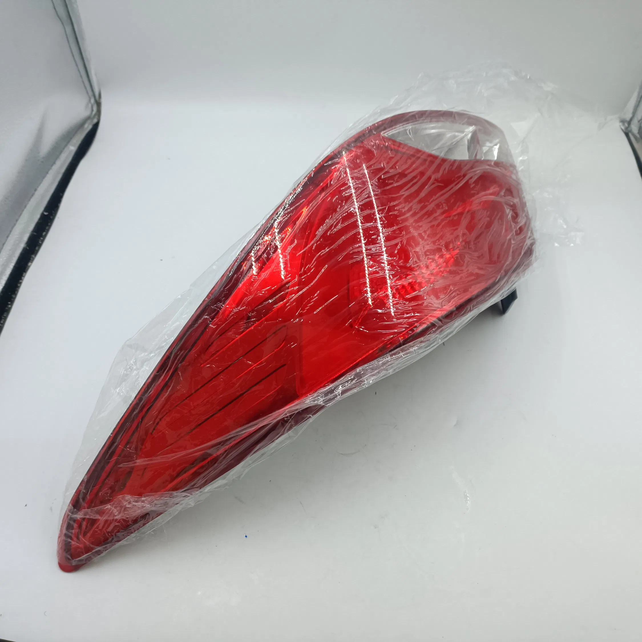 Tail Lamp 92401-4L600 924014L600 92402-4L600 924024L600 for Hyundai Accent 2014/Solaris Russia