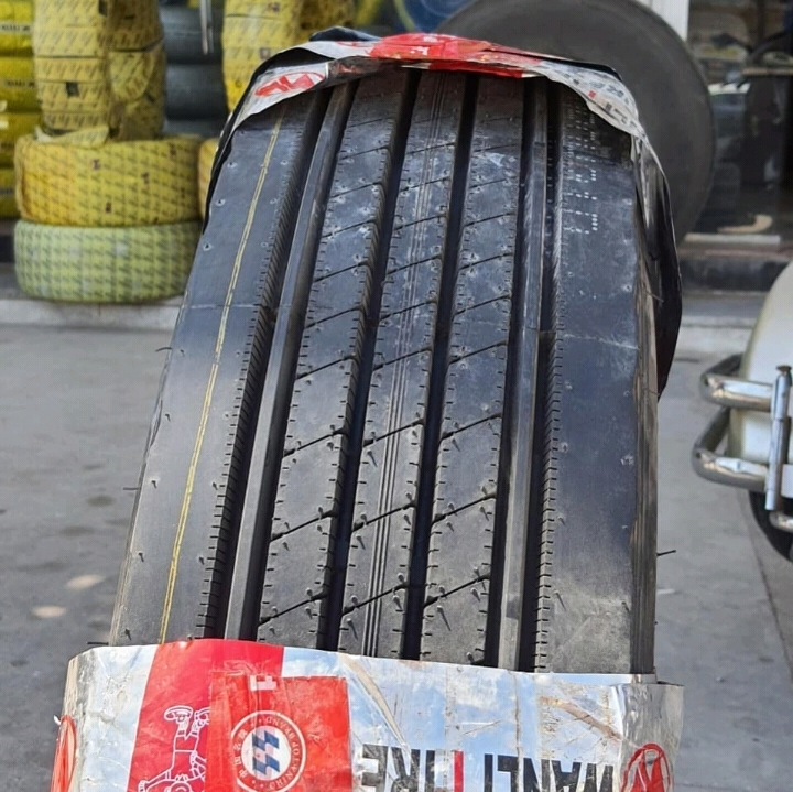 Грузовая шина 315/80R22.5 SUPERHAWK, радиальная, 20PR