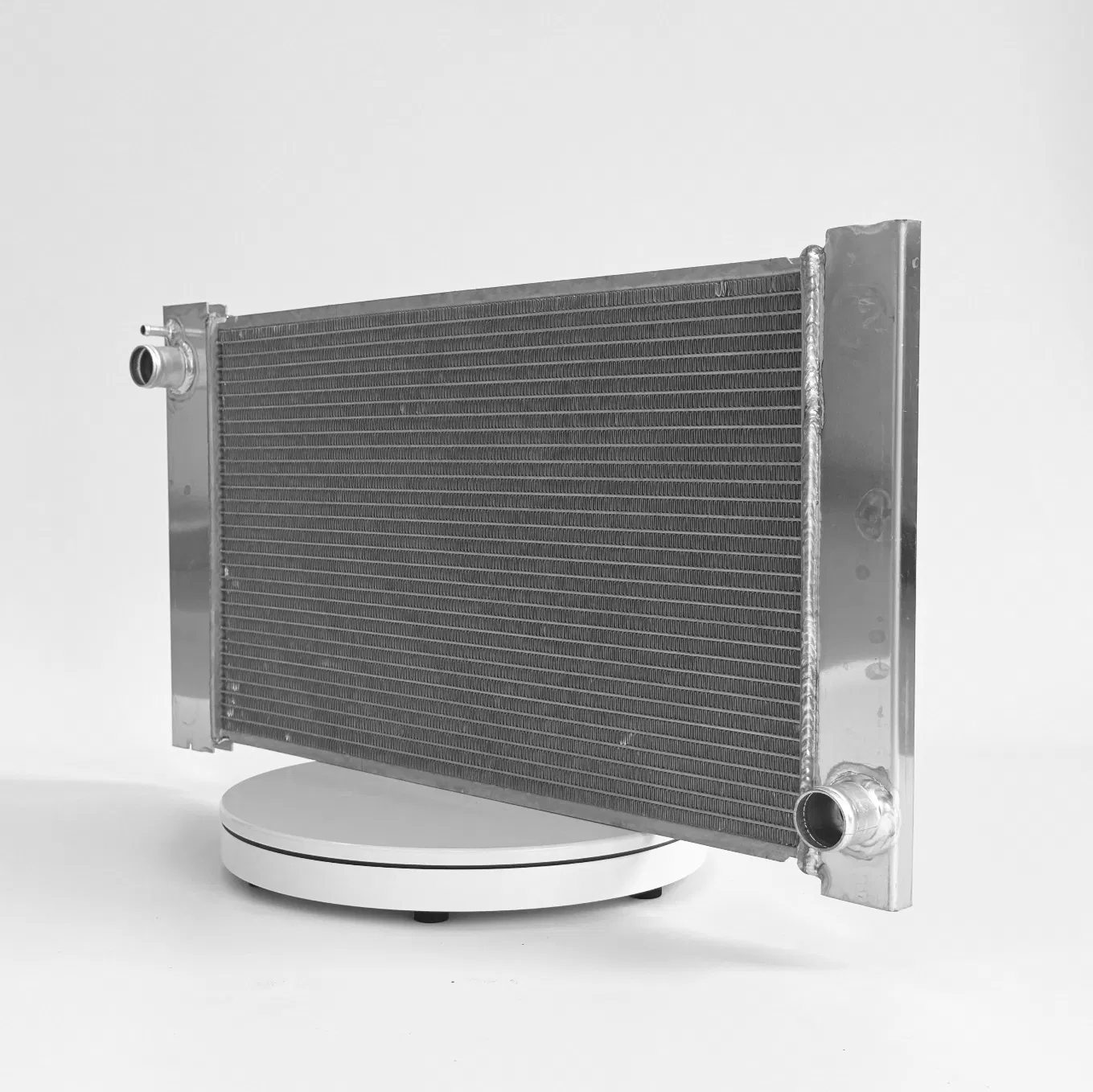 Радиатор алюминиевый для Mini Cooper (2007-2016)