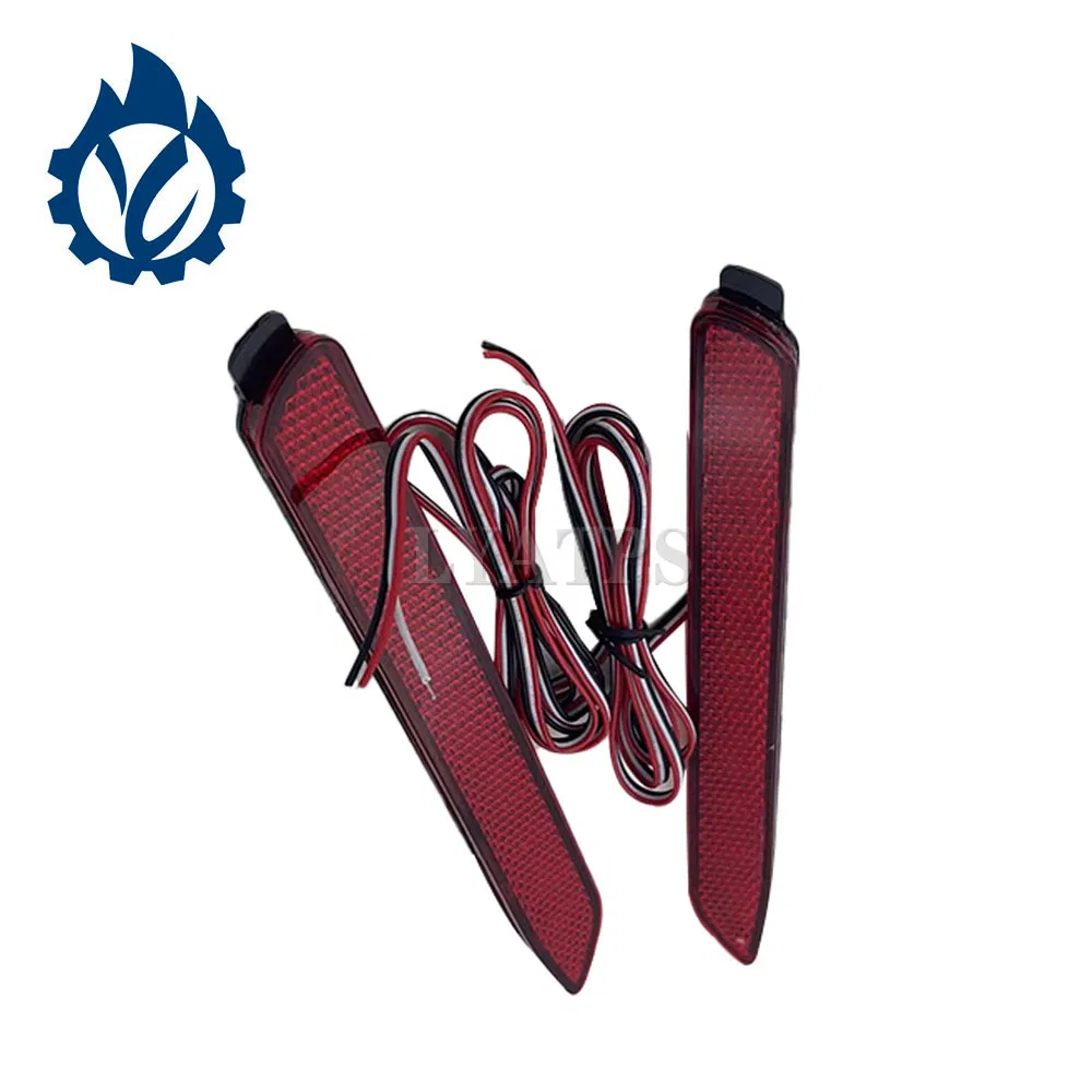 Боковой фонарь заднего бампера Toyota Corolla Axio 52159-12c00-A0