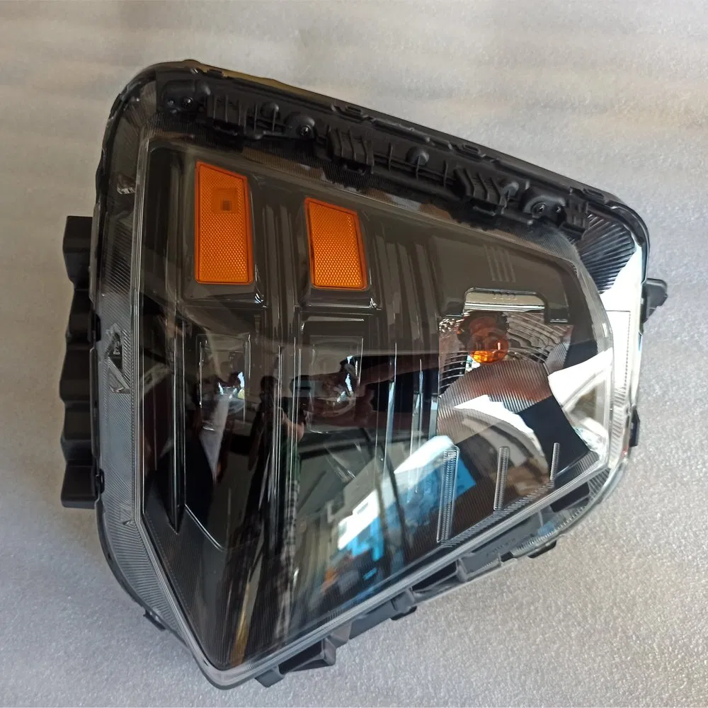 Фара головного света LED для Hyundai Kona 2024-2025