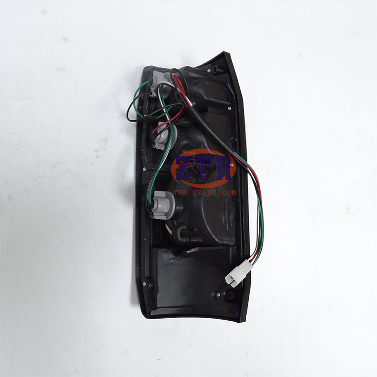 Задний фонарь 84560-60310 для Landcruiser Hzj79