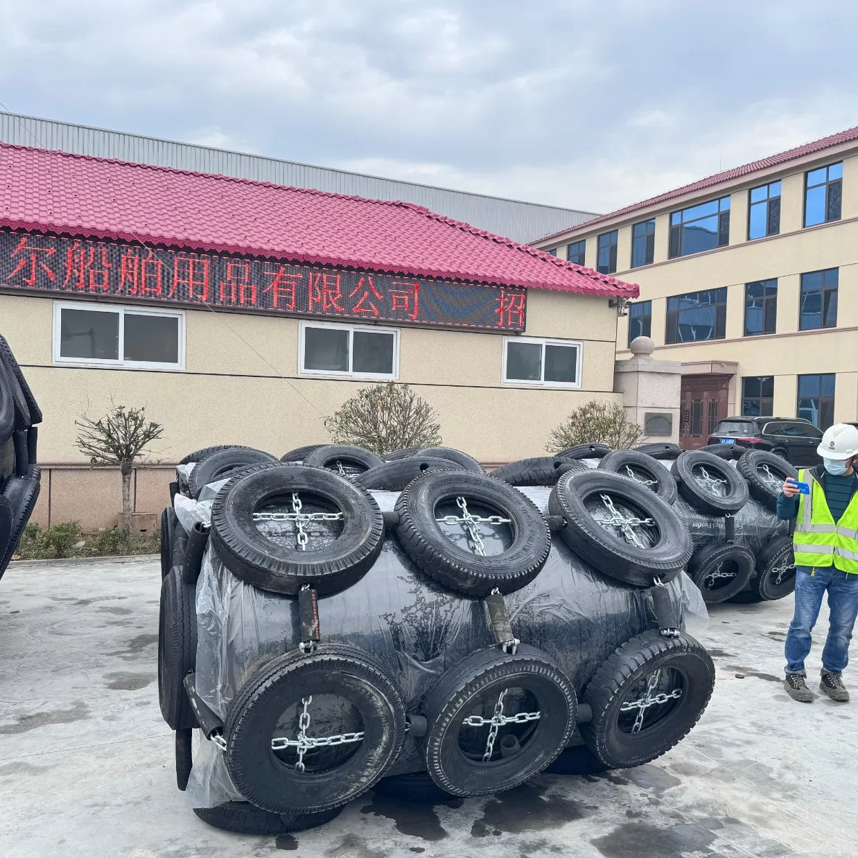 Durable Multi-Purpose Foam Fenders for Commercial and Recreational Use