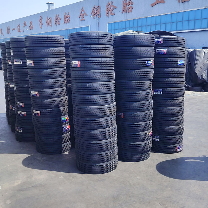 Landlux Advance Roadone Jinyu Tires for Sale 215/75r17.5 235/75r17.5 9.5r17.5 265/70r19.5 285 70r19.5 Tubeless off Road Highway Trailer Radial Light Truck Tire