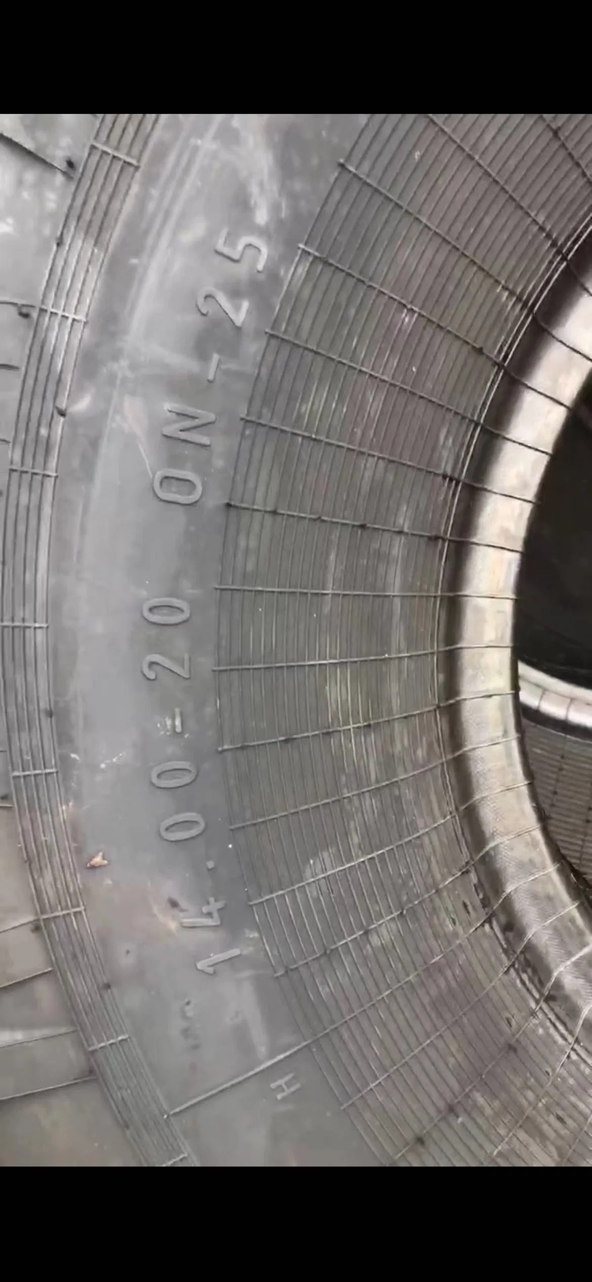 Manufacturer Truck Tyre OTR Tyre Loader Dumper off-Road Mining Kama 1400-20